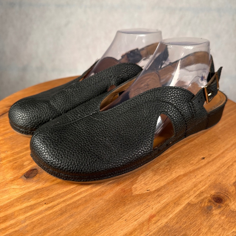 Flex Step Ripley Wide Sandals Women 9.5W Black Excellent Pebbled Slingback Flat